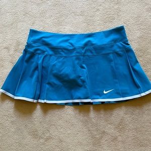 Nike tennis skirt